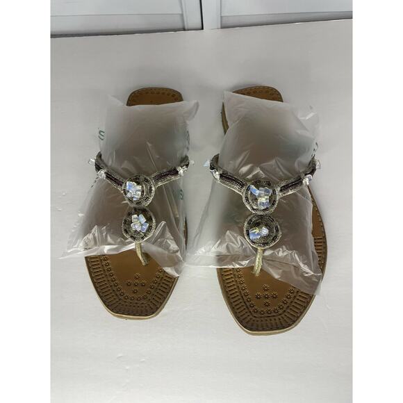 Report jeweled thong sandals size 10 (10.5" heel to toe) minor wear - Picture 1 of 4